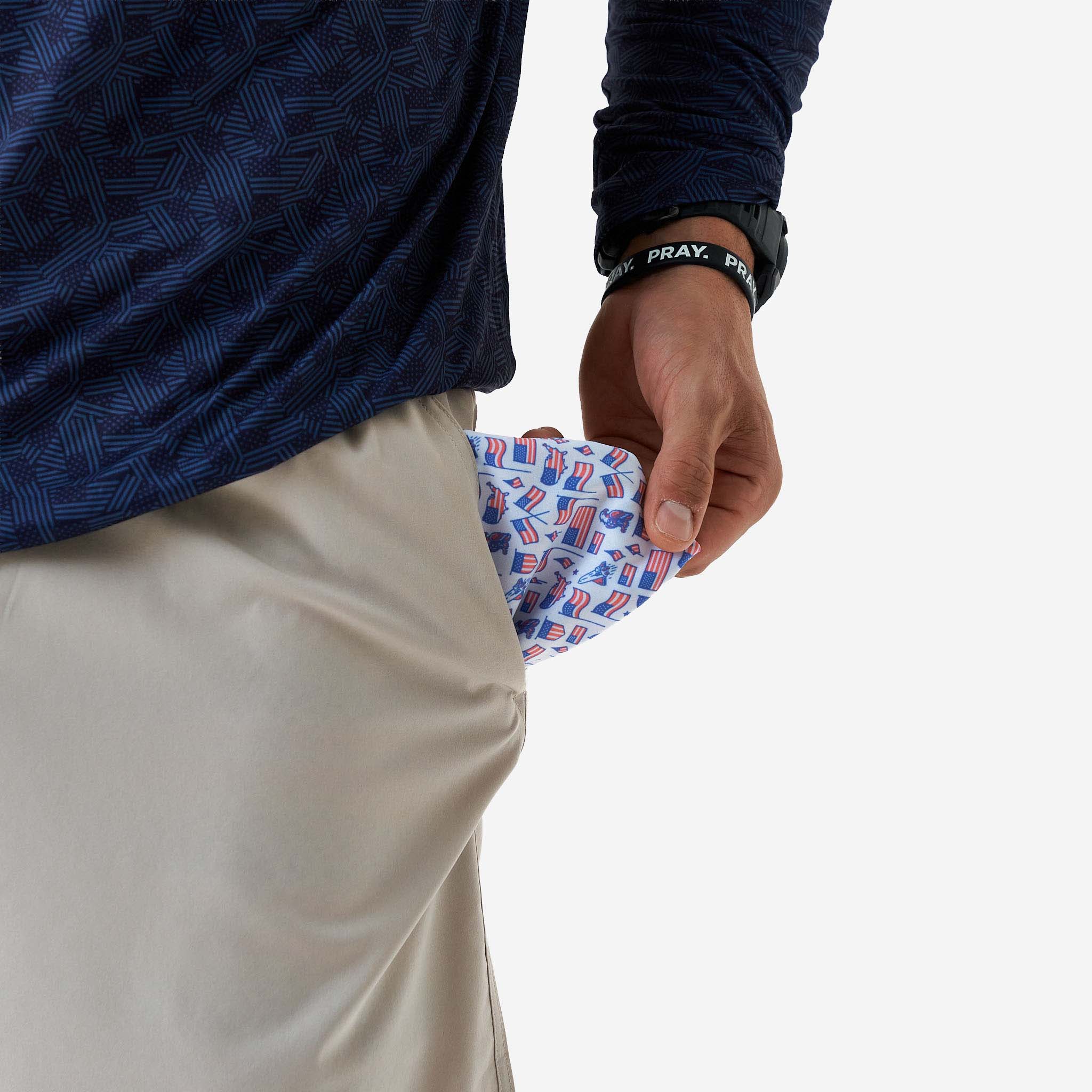 Everyday Shorts in Light Khaki - Image 2