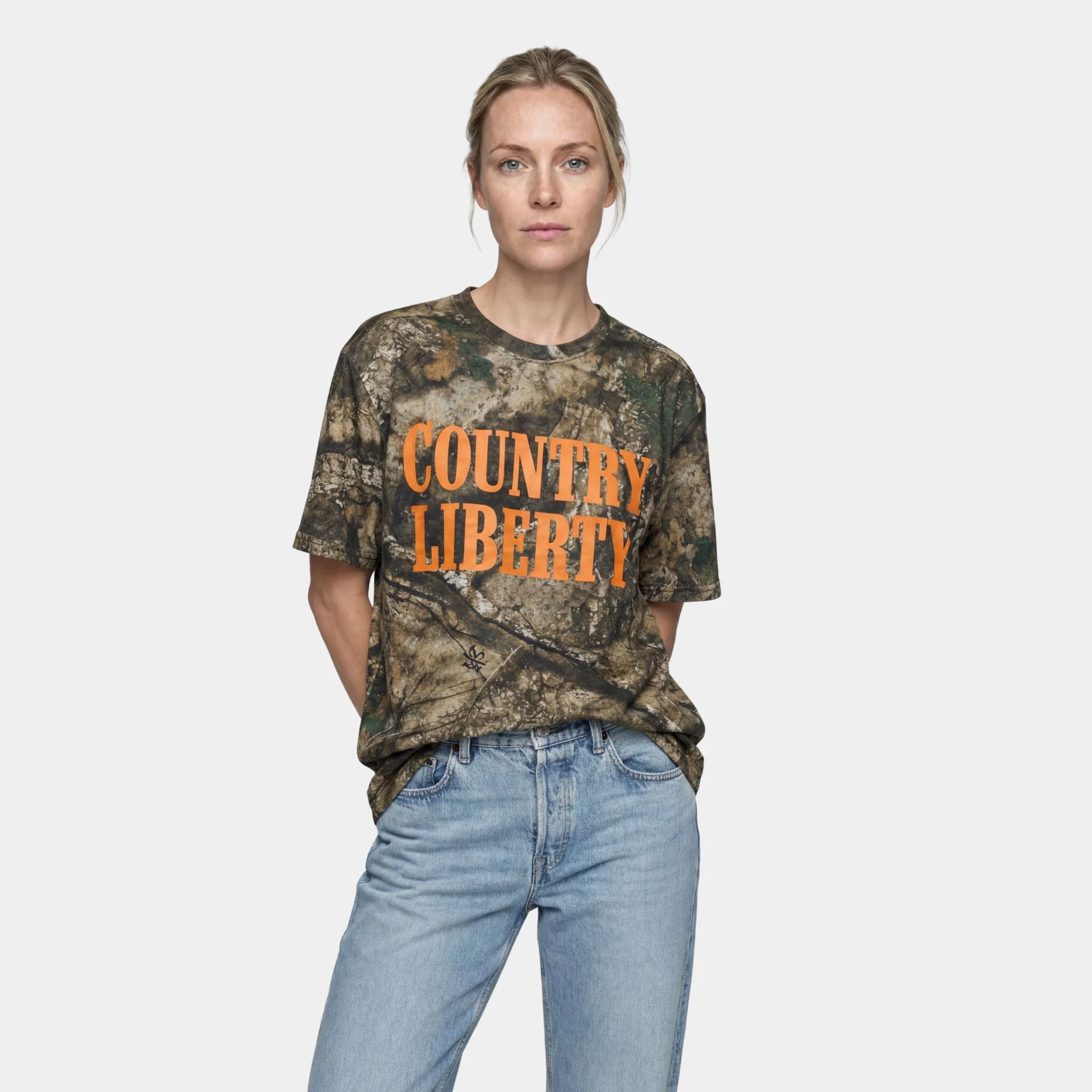 Hunters Camo Short Sleeve T-Shirt - Image 4