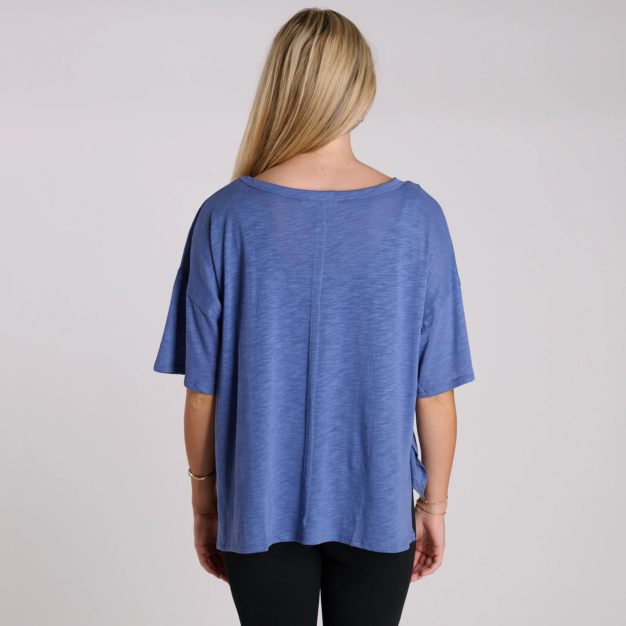 Side Slit V-Neck Short Sleeve Top - Image 6
