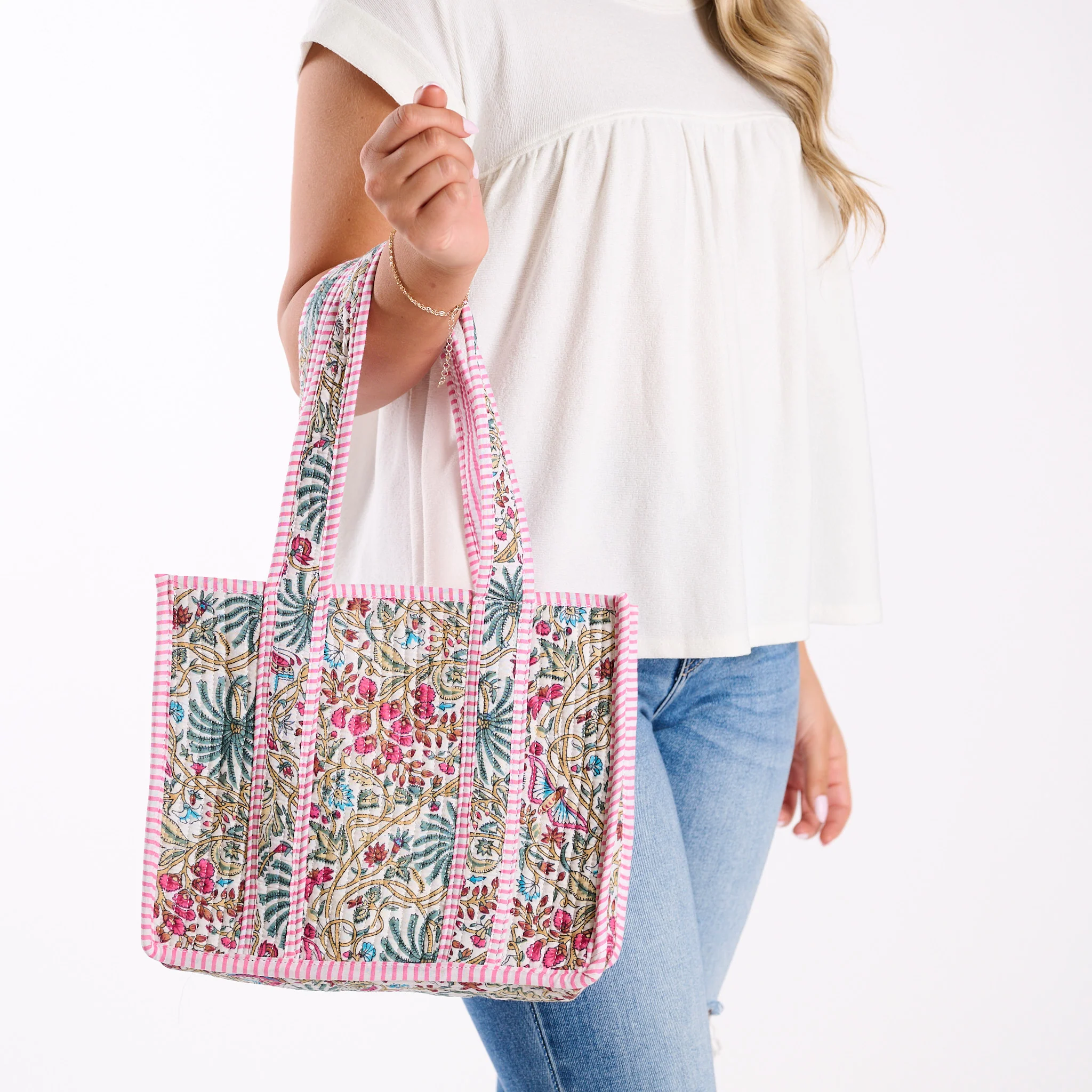 Mini White Floral Quilted Tote Bag - Image 2