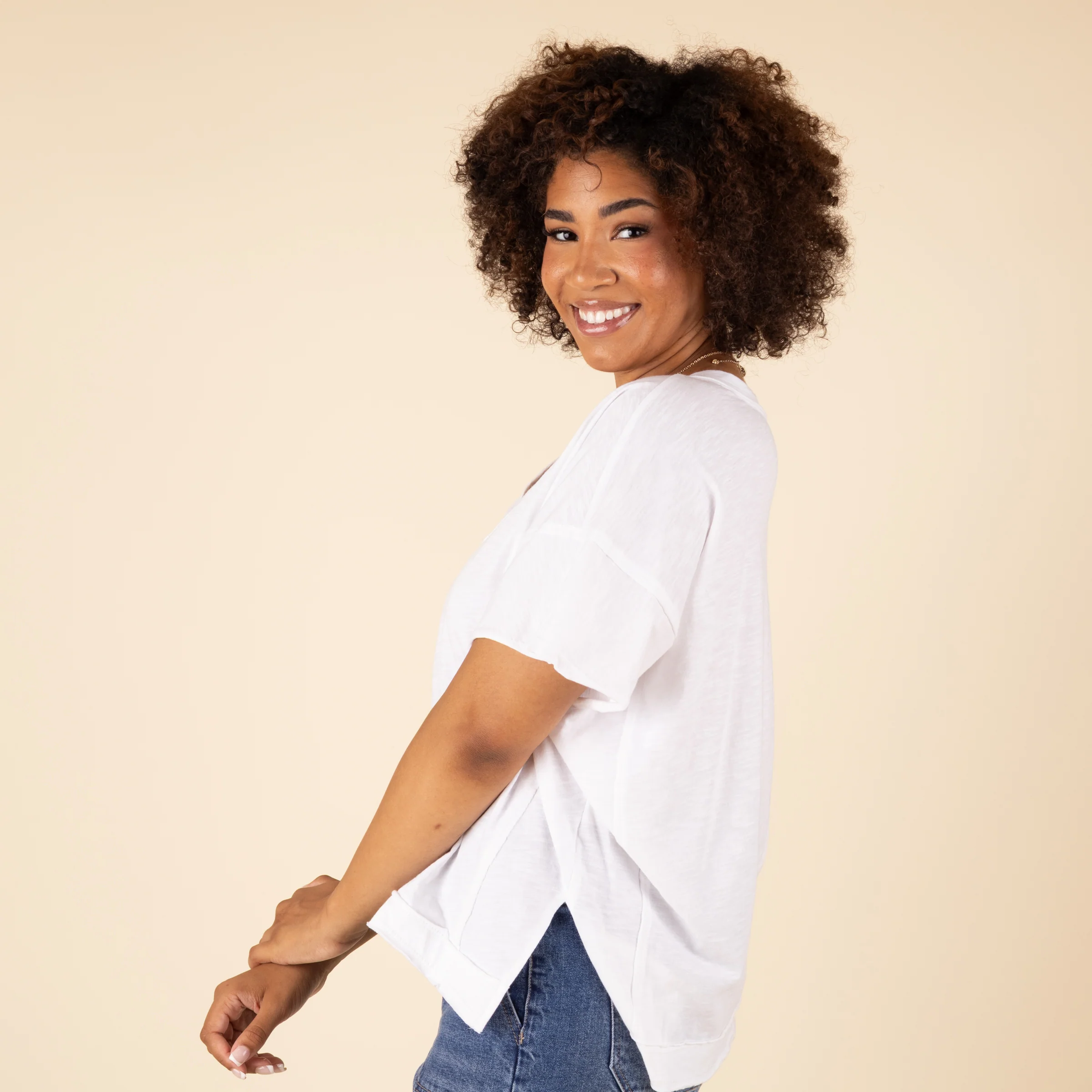 Short Sleeve Raw Edge V-Neck Top - Image 4