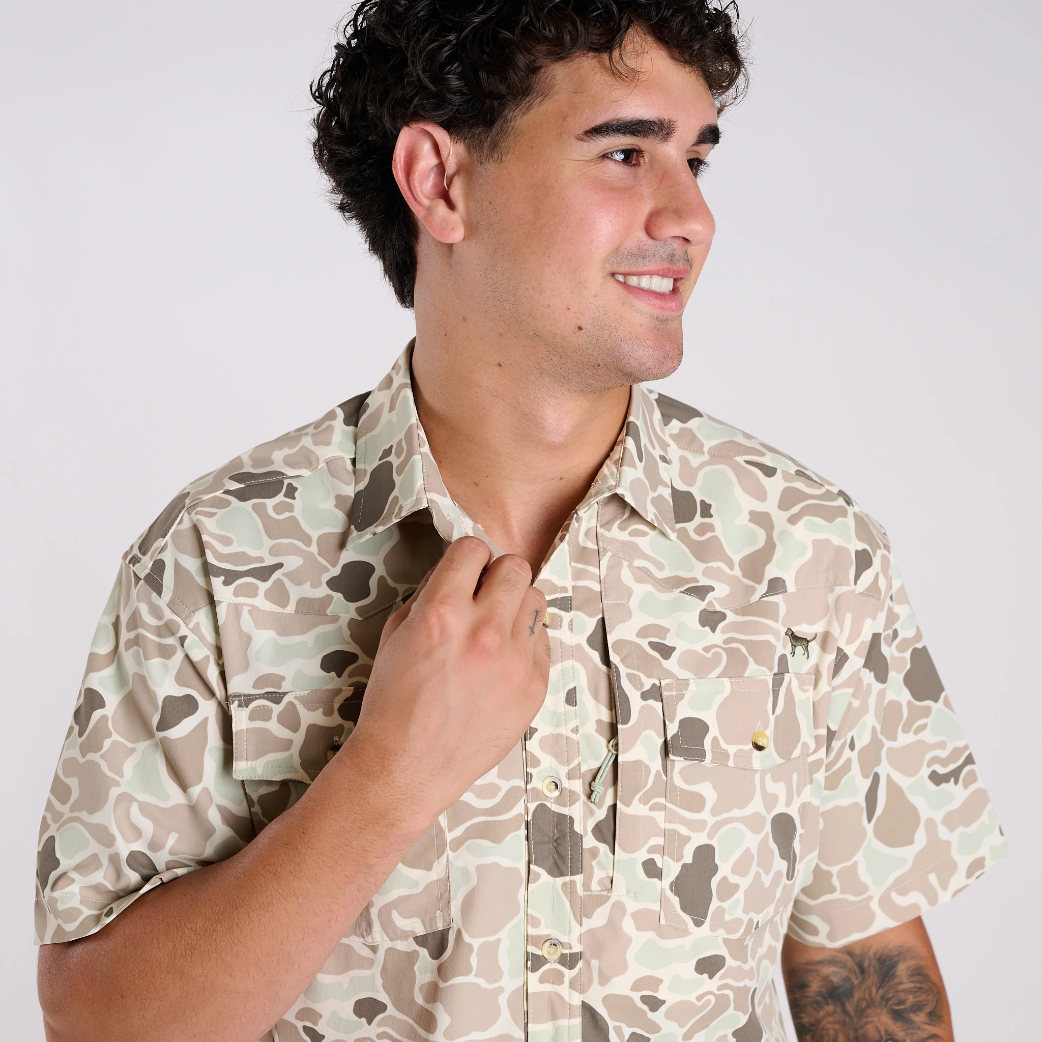 Top Dry Short Sleeve Button Down Shirt in Light Camo - Image 3