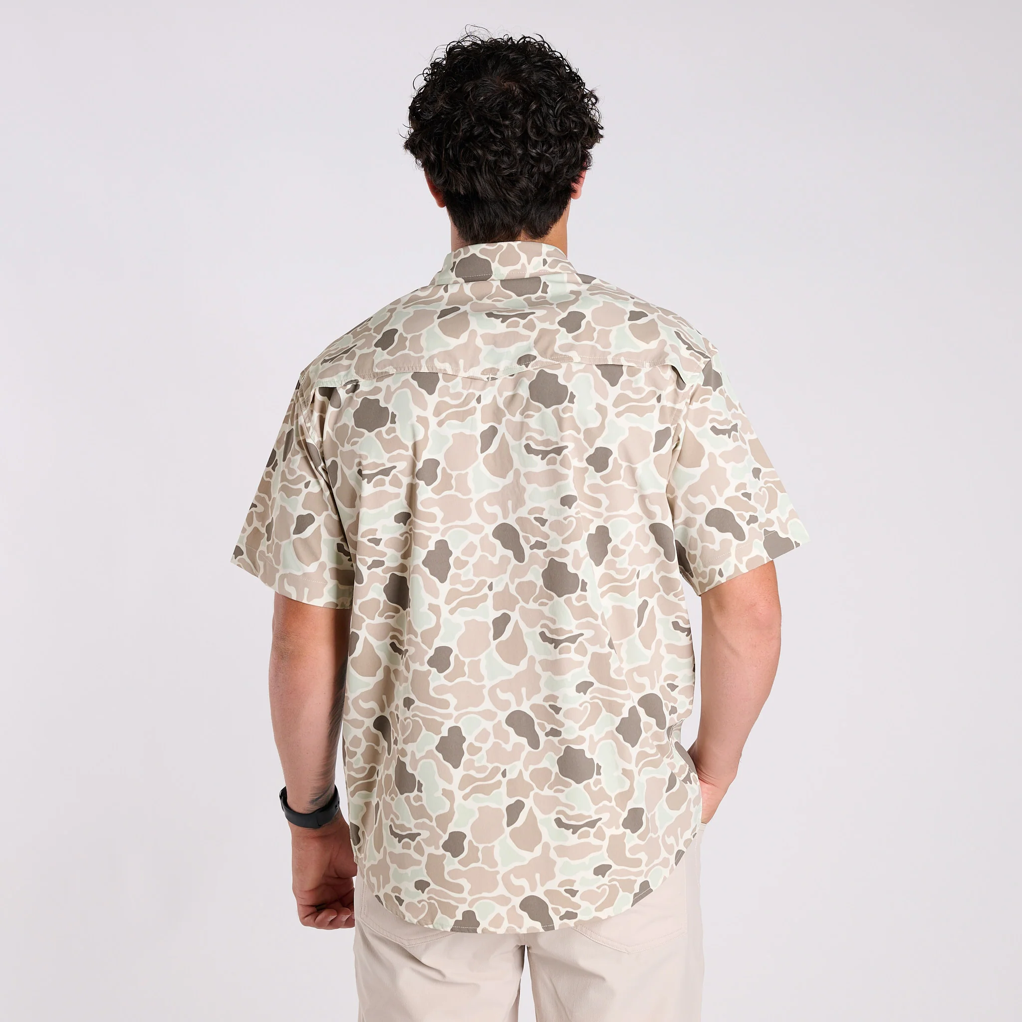 Top Dry Short Sleeve Button Down Shirt in Light Camo - Image 5