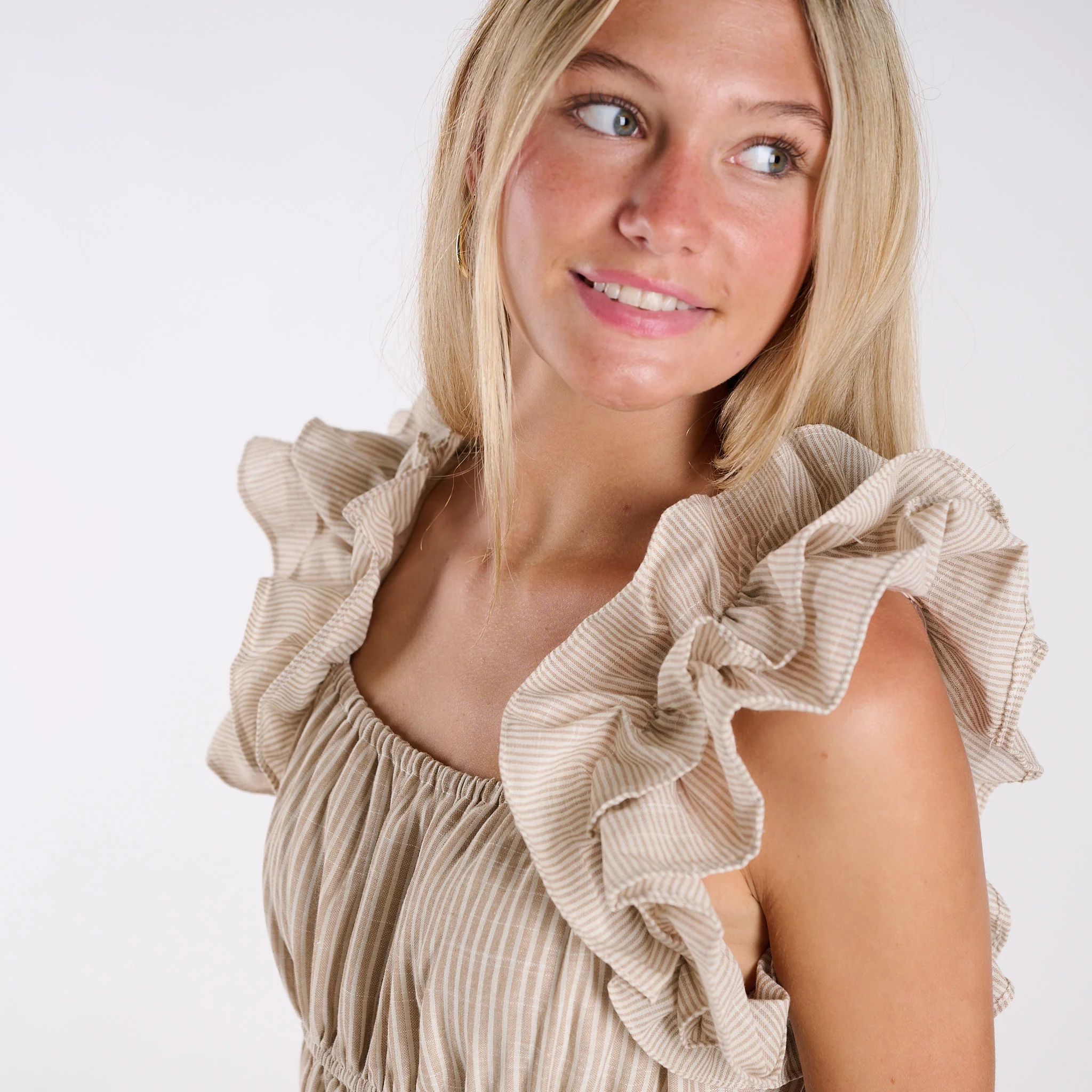 Ruffle Shoulder Striped Maxi Dress - Image 11