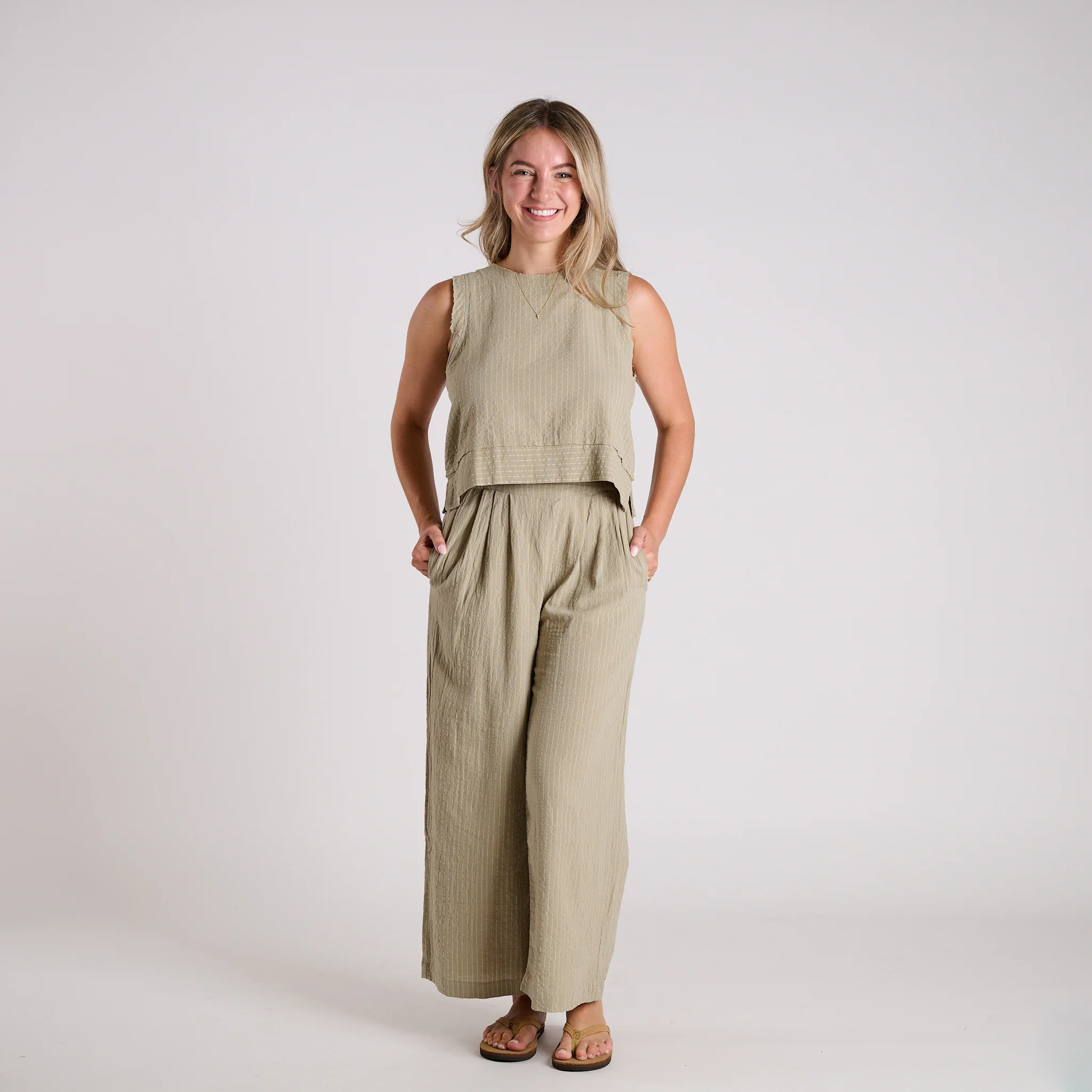 Sleeveless Striped Woven Set - Image 15